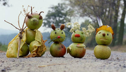 Figuren aus Naturmaterialien: Fallobstbande