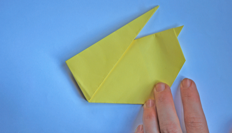 Oster-Origami: Putziger Papierhase, Schritt 7