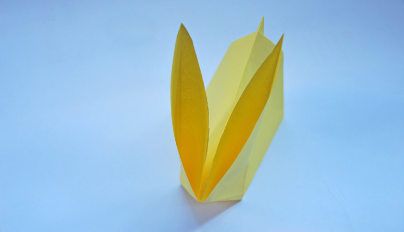 Oster-Origami: Putziger Papierhase, Schritt 8