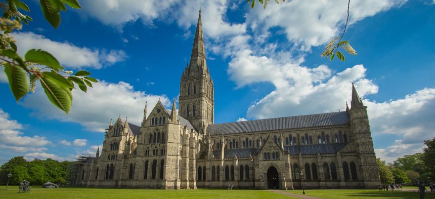 Die Kathedrale von Salisbury am Tag