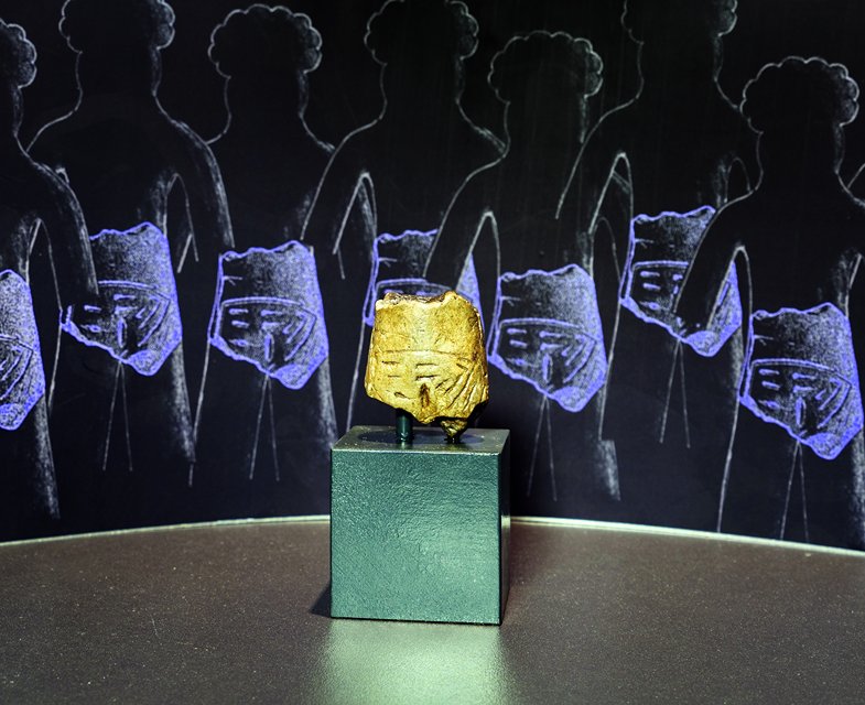 Bruchstück von hoher Symbolkraft: Relikt einer intentionell zerbrochenen Statuette, der »Venus von Herxheim«.