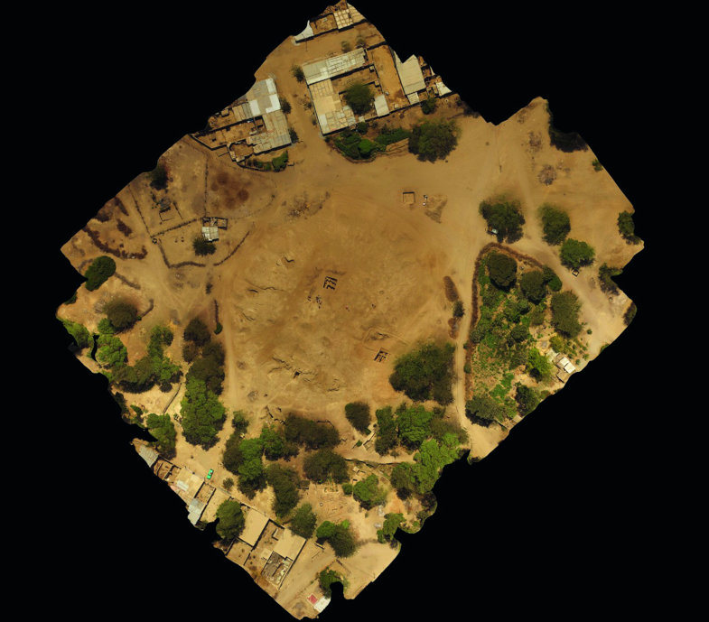Eine fotogrammetrische Aufnahme zeigt die ausgedehnten Lehmstrukturen der Huaca La Capilla in San José de Moro.