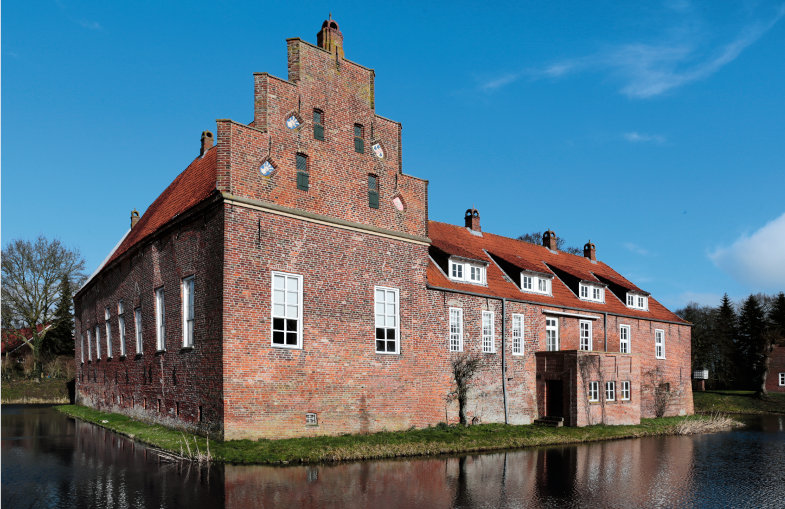 Saalgeschossbau von Burg Hinta in Hinte, Landkreis Aurich.