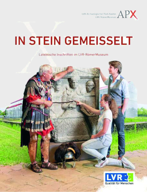 In Stein gemeißelt