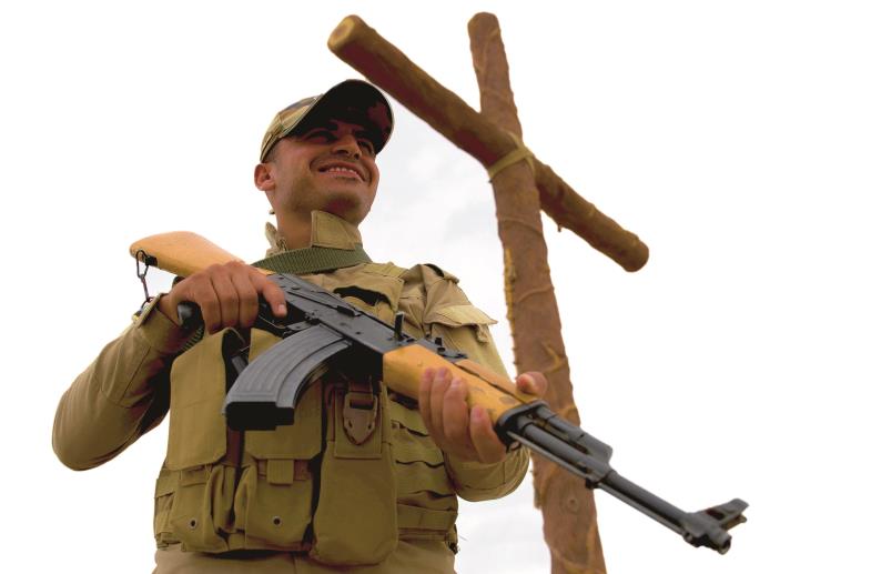 Soldat einer christlichen Miliz in Karakosch