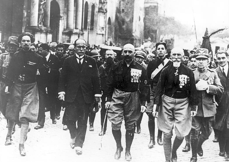 28. Oktober 1922: Benito Mussolini führt den „Marsch auf Rom“.  (Foto: picture-alliance/akg-images)