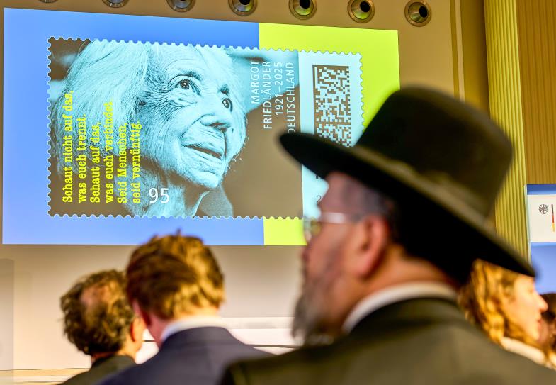 „Was uns verbindet“: Briefmarken mahnen: Erinnerungskultur