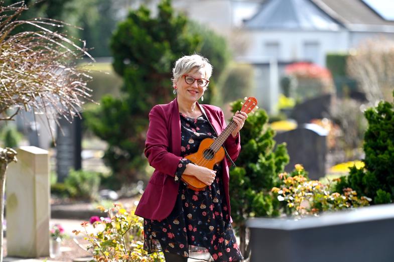 Gegen den Tod  anmusizieren