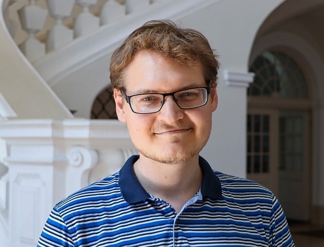 Porträt Simon Lukas