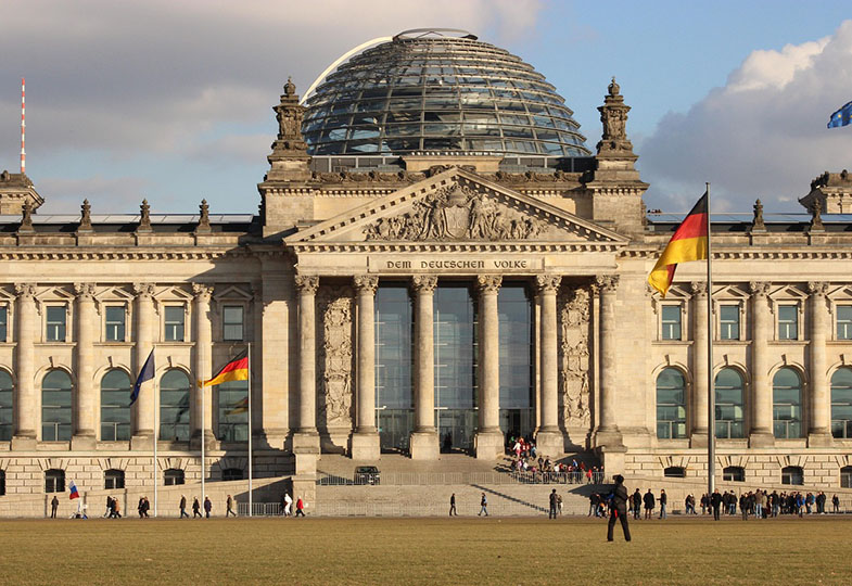 Eigentum und Demokratie: Die Ausgestaltung der Eigentumsordnung als politische Aufgabe