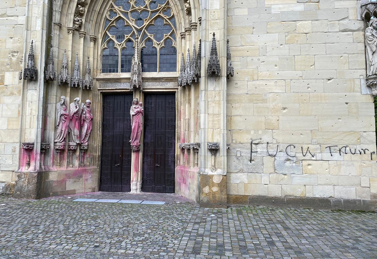 Grafitti an der Überwasserkirche in Münster