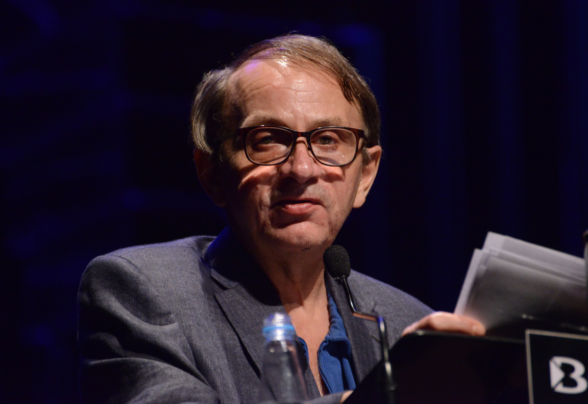 Eine Fiktion von bleibender Aktualität: Michel Houellebecqs "Unterwerfung"