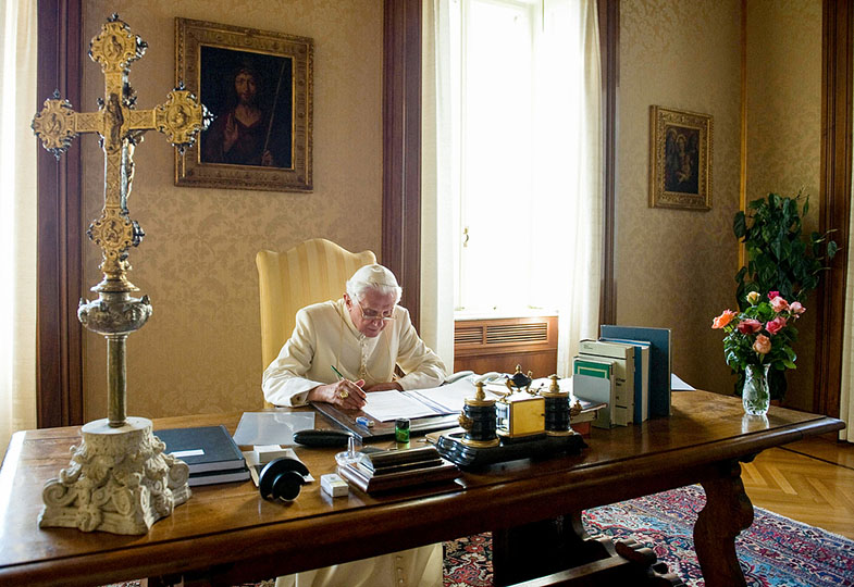 Benedikt XVI. 2010 in der päpstlichen Sommerresidenz Castel Gandolfo