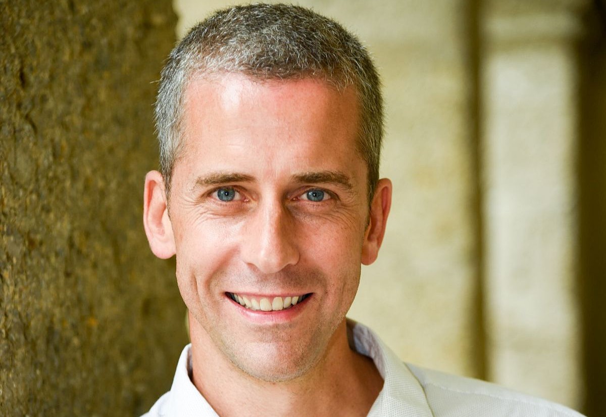 Dr. Henning Klingen