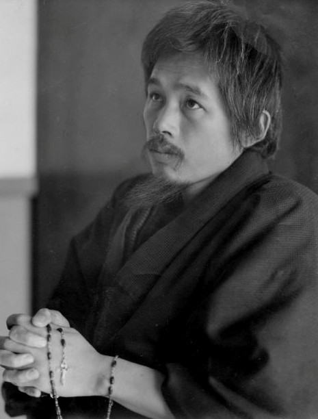 Takashi Nagai in Trauer um seine Frau (1946).