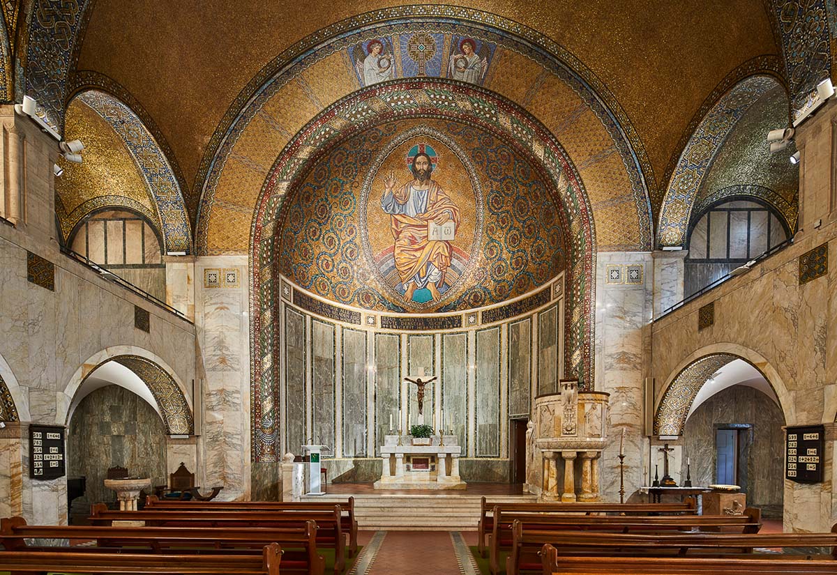Römisch-katholisch und Römisch-ökumenisch: Christentum in Rom