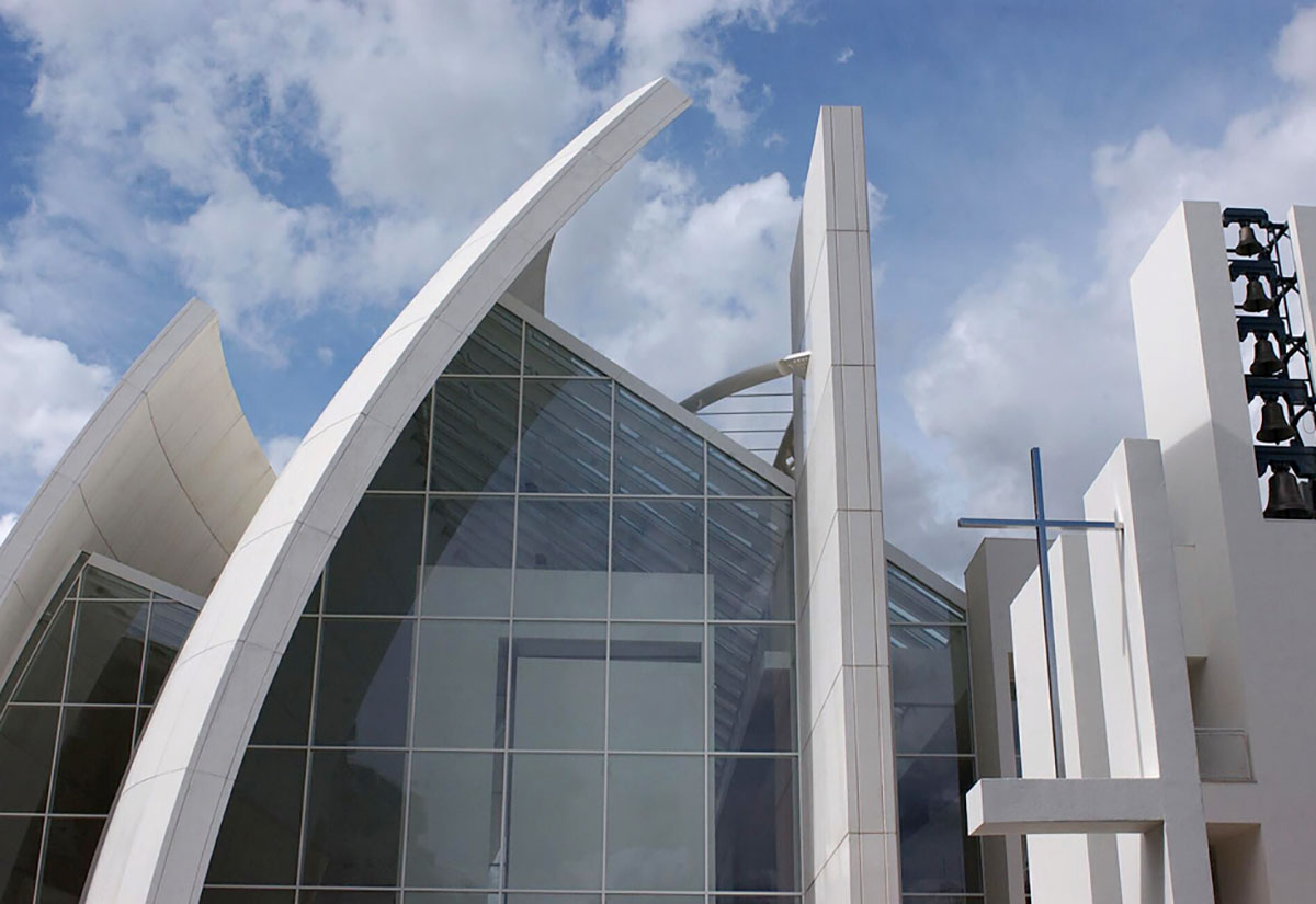 Perlen der Peripherie: Roms moderne Kirchen