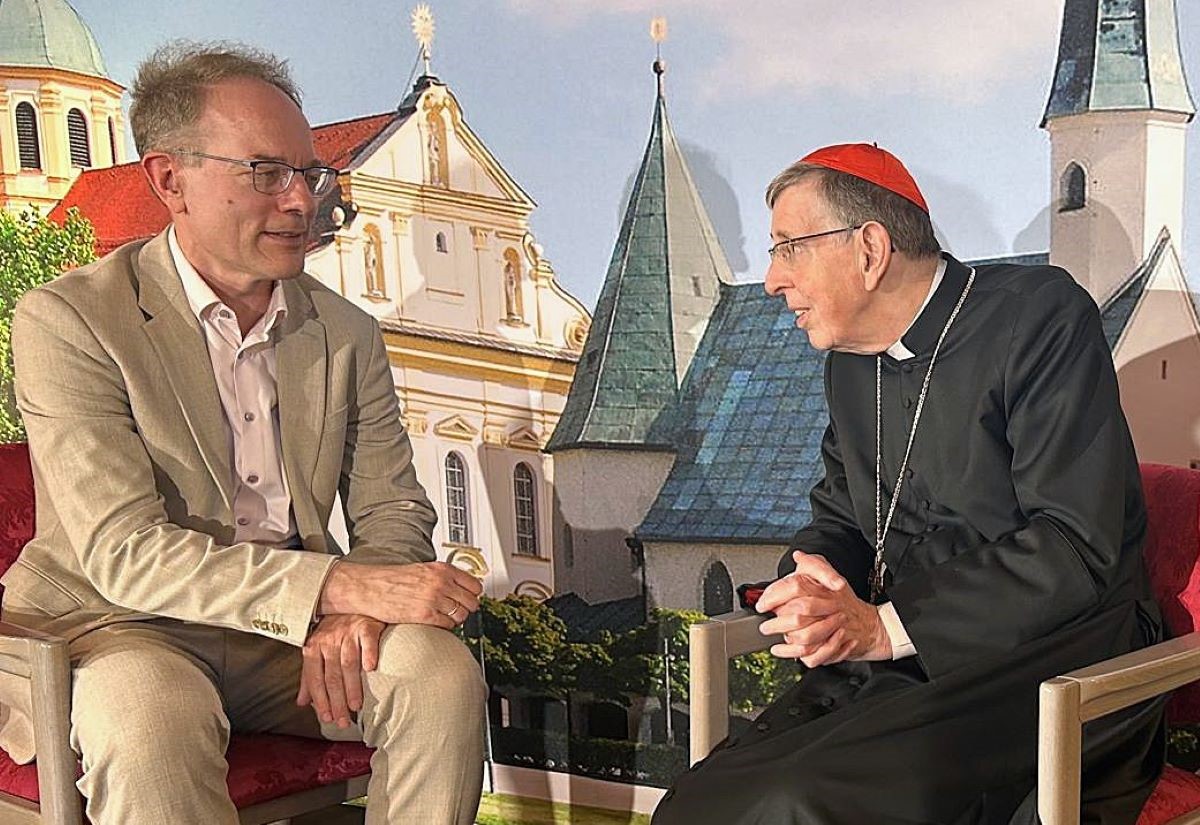 COMMUNIO-Schriftleiter Jan-Heiner Tück im Gespräch mit Kardinal Kurt Koch