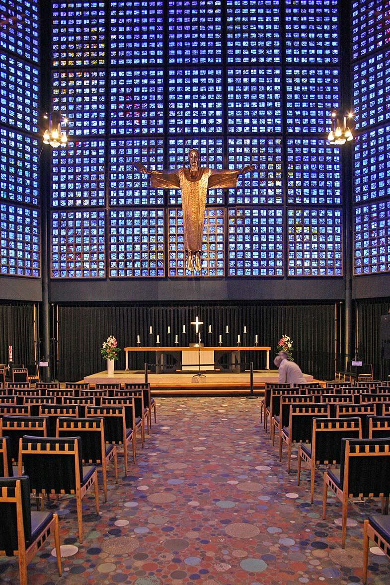 Orientierter Zentralbau: Die Berliner Kaiser-Wilhelm-Gedächtniskirche