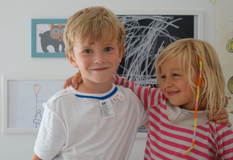 Zwei Kinder