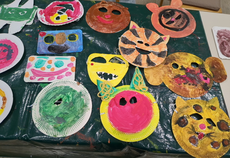 Papptellermasken