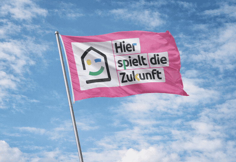 Eine Flagge mit der Aufschrift 