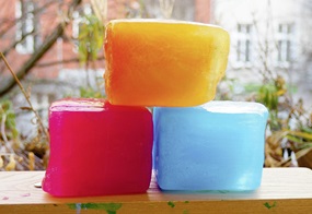 Bunte Eiswürfel