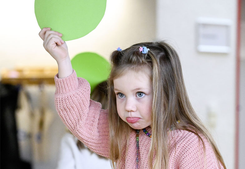 Dur oder Moll: Zu Musik tanzen und malen