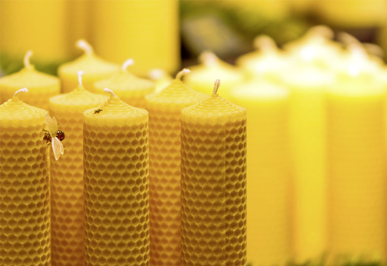 Kinder aus Bienenwachs