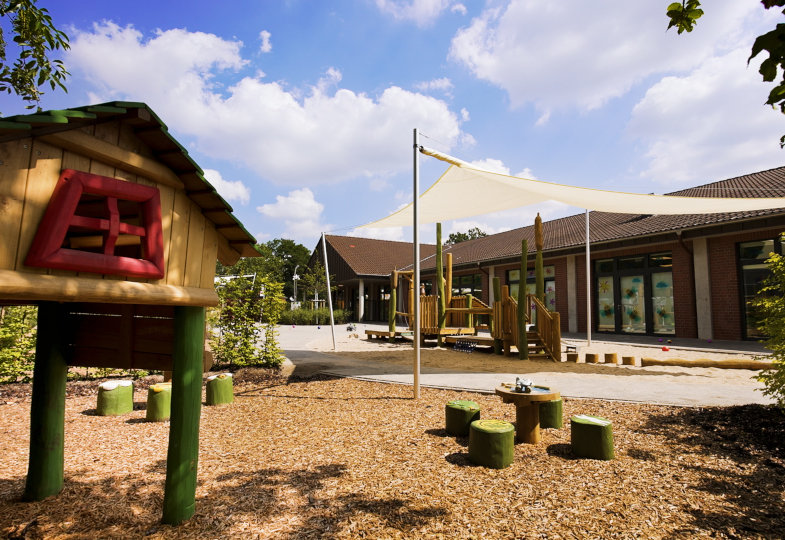 Außenbereich eines Kindergartens.
