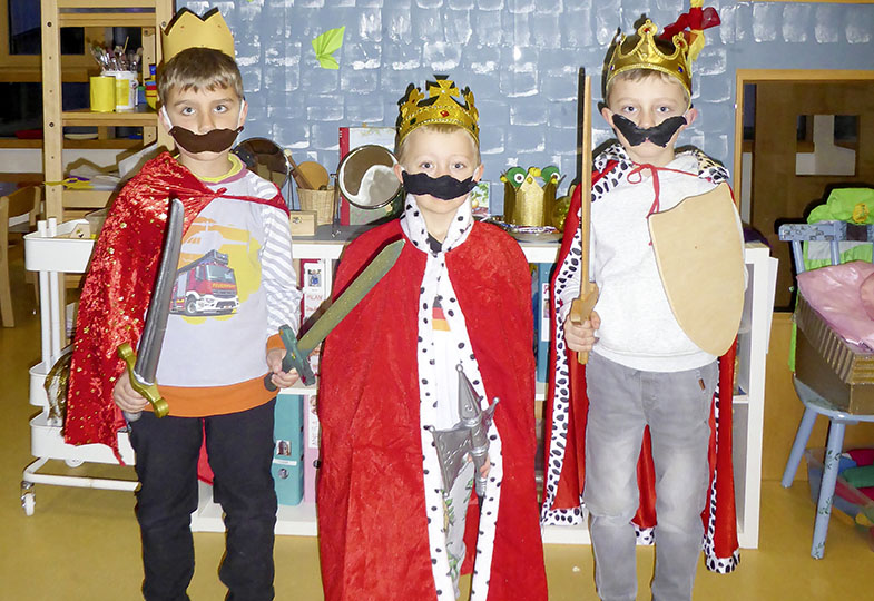 Entzaubern: Das Märchen „Der Froschkönig“ im freien Rollenspiel erkunden