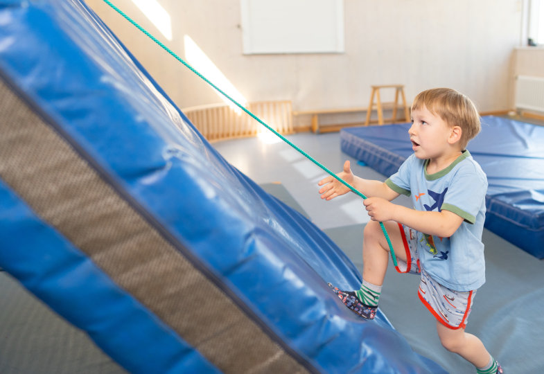 Steigen oder ziehen: Der Spielaufbau bietet verschiedene Arten, in die Höhe zu gelangen