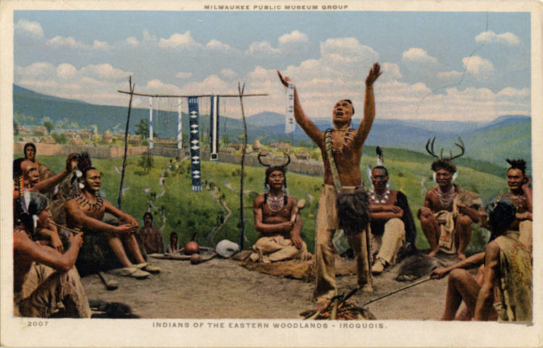 Illustration des gestikulierenden Häuptlings Hiawatha umringt von Irokesenstämmen