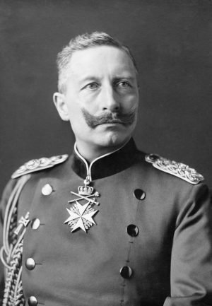 Die Spitze des höchsten Berges in Ostafrika ist zeitweise nach ihm benannt: Kaiser Wilhelm II.