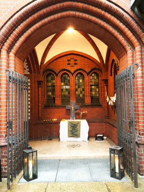 Die Offene Gedenkkapelle der St.-Andreas-Kirche in Hamburg-Harvestehude