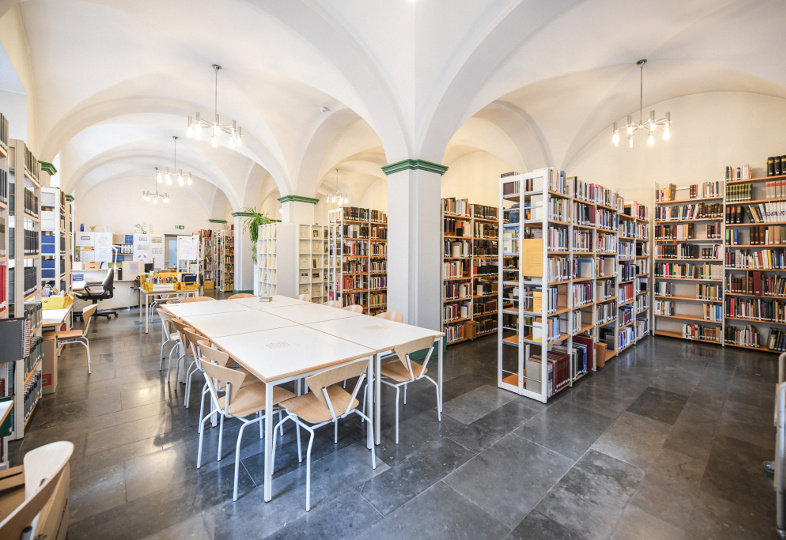 Lesesaal der DLI-Bibliothek