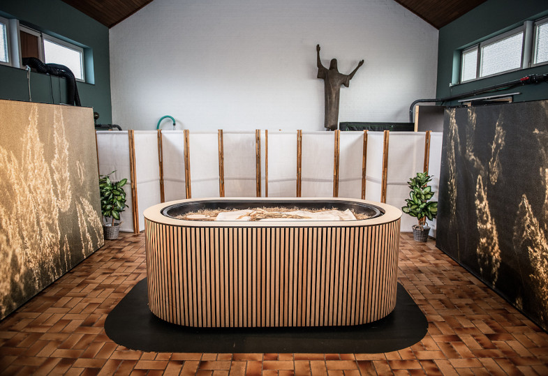 Positives Votum der Kirchen zur „Reerdigung“
