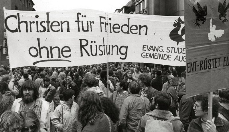 Demonstration gegen Rüstung