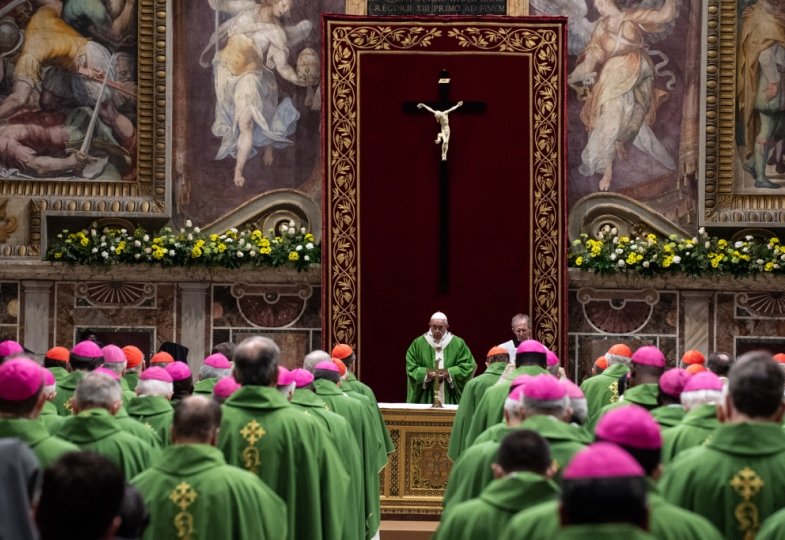 Abschlussgottesdienst des Missbrauchsgipfels in Rom mit Papst Franziskus.