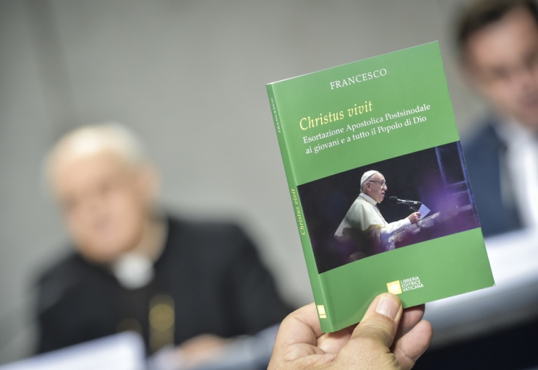 Das päpstliche Schreiben "Christus vivit" in seiner italienischen Fassung.