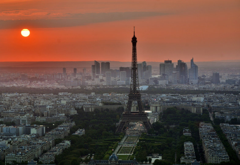 Paris und der Eiffelturm