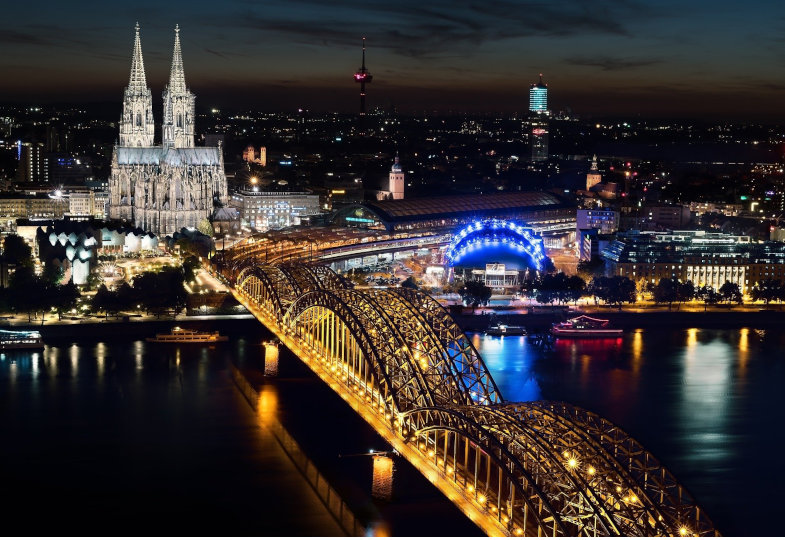 Ansicht Köln bei Nacht