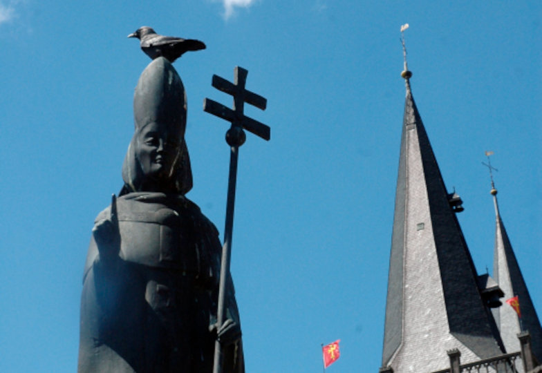 Statue von Norbert von Xanten