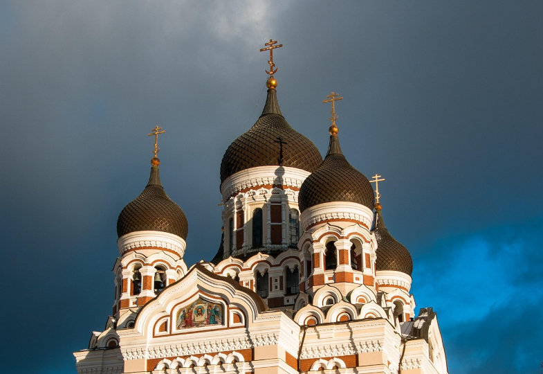 Türme der Alexander-Newski-Kathedrale in Talinn