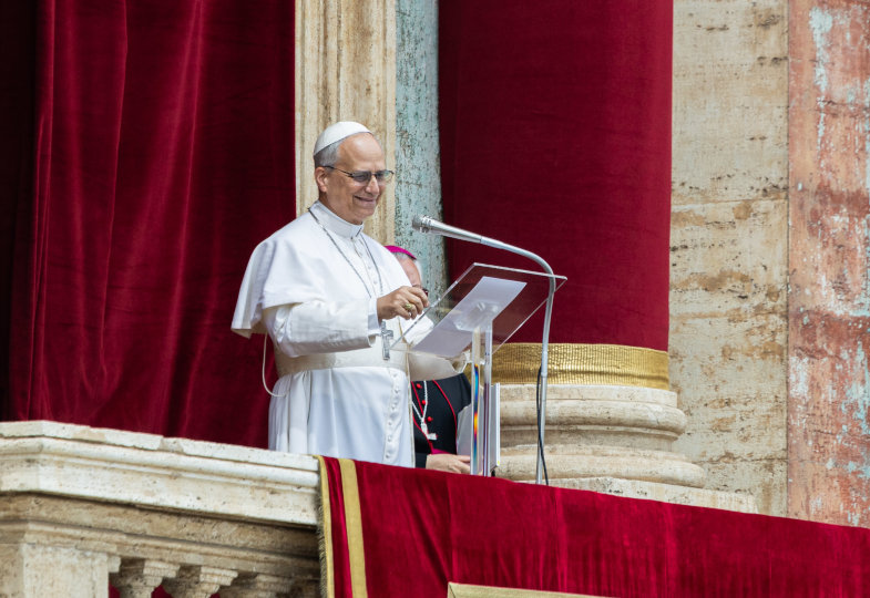 Papst Leo XIV. beim Regina Coeli am 11. Mai 2025 auf dem Petersplatz in Rom.