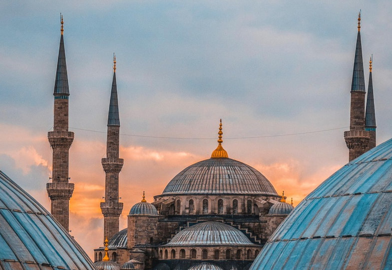Sunnitische Nation? Zur Lage von Religionsgemeinschaften in der Türkei