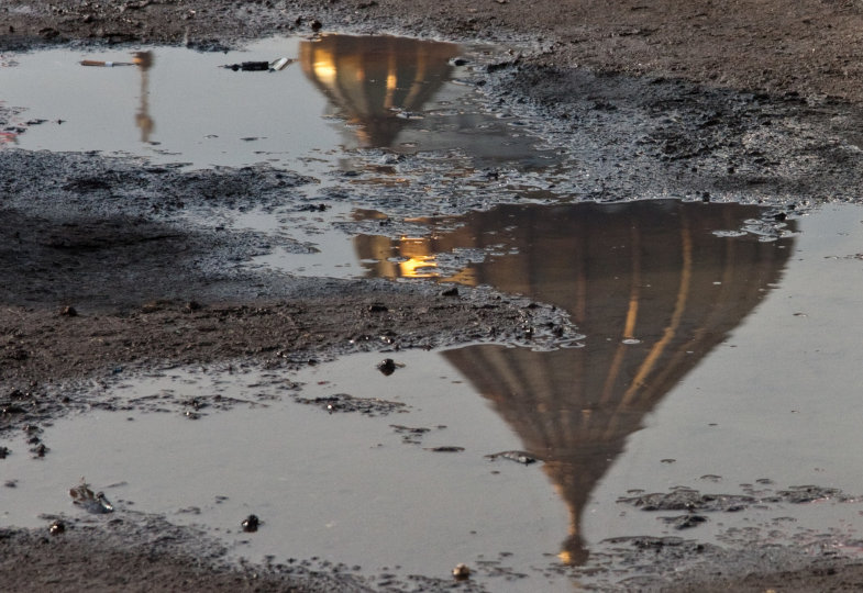 Unter Wasser atmen: Quellen einer Russischen Orthodoxen Kirche der Zukunft