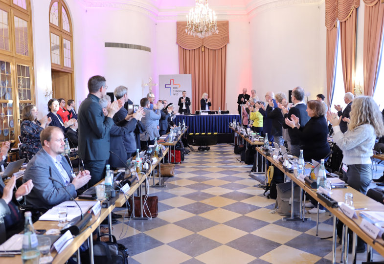 Entschieden Beschlüsse fassen: Synodalkonferenz