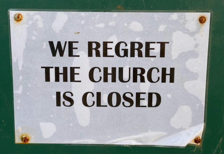 Schlimmer geht immer? Überlegungen zum öffentlichen Umgang mit Kirchenvandalismen