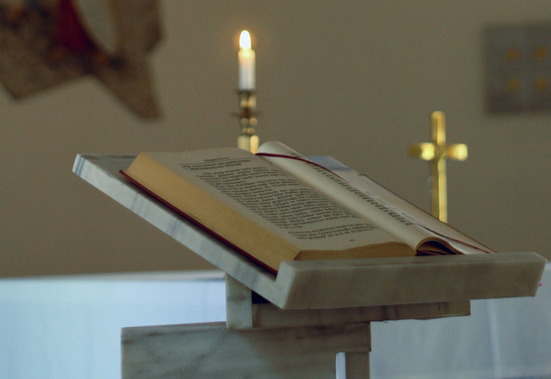 Wenn der Bischof nicht mehr kann: Kirche